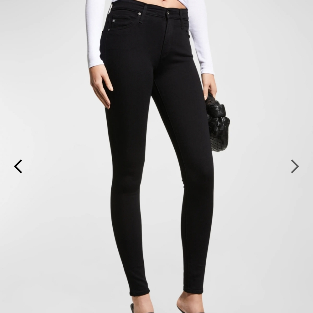 Ag Adriano Goldschmied The Farrah Skinny Black Jeans. 